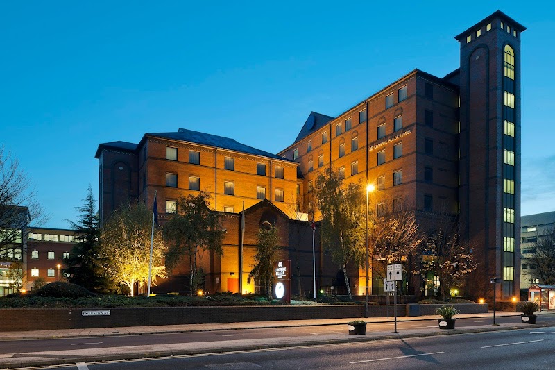 Crowne Plaza Leeds — Wellington Street