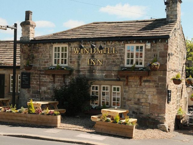 The Windmill Inn — 5.2 km away from Leeds Festival