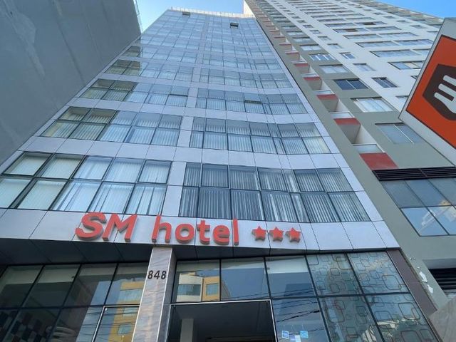 SM HOTEL Plus — 1.1 km away from Pontifical Catholic University of Peru