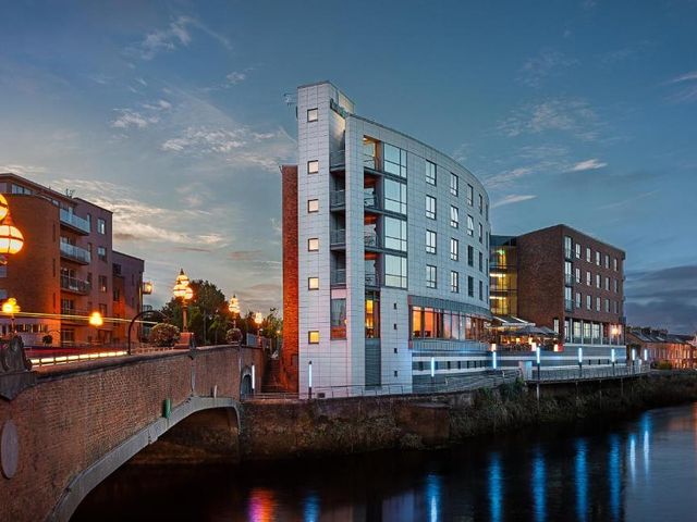 Absolute Hotel Limerick — 350 m away from Hunt Museum Limerick