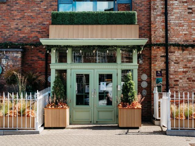 No.1 Pery Square Hotel & Spa — 1 km away from Hunt Museum Limerick