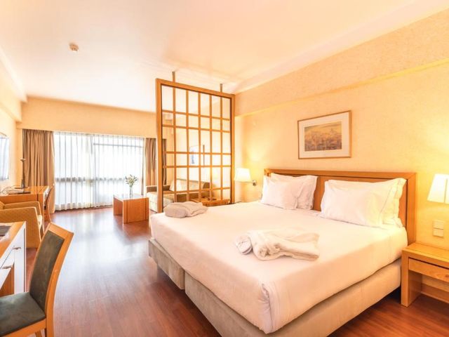 Hotel Roma — 2.5 km away from Estadio Jose Alvalade