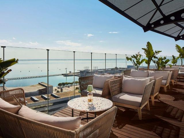 Tivoli Oriente Lisboa Hotel — 300 m away from Web Summit