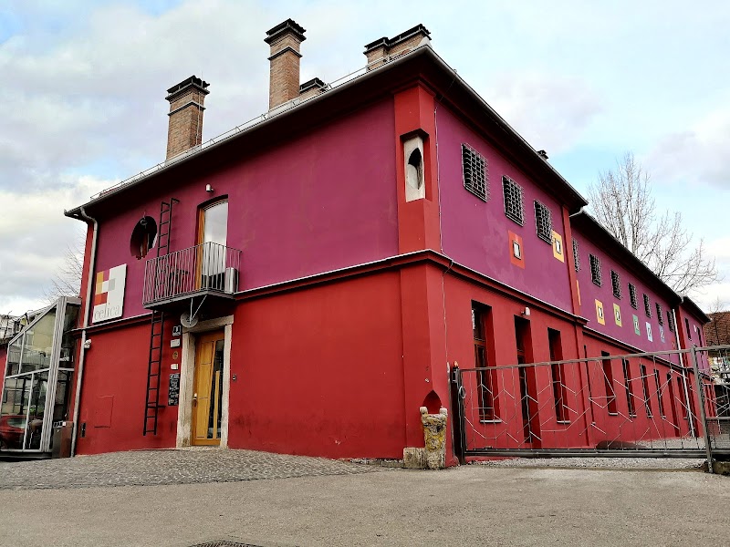 Hostel Celica — Metelkova