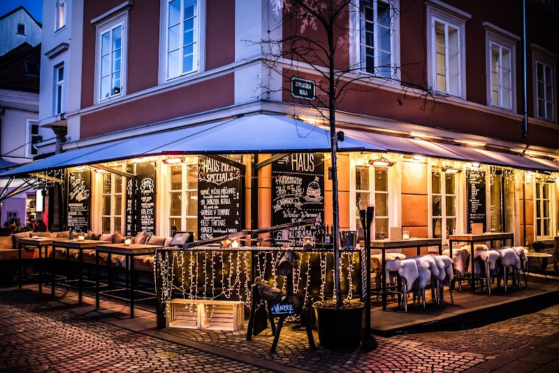 Vander Urbani Resort — Riverbank — Old Town