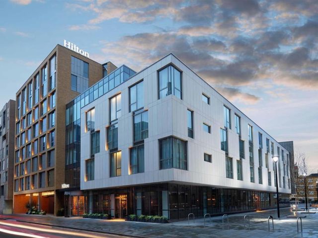 Hilton London Bankside — 400 m away from Tate Modern