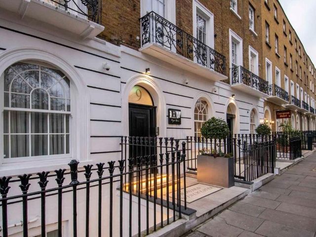 Howard Winchester Hotel — 150 m away from Kings Cross St Pancras