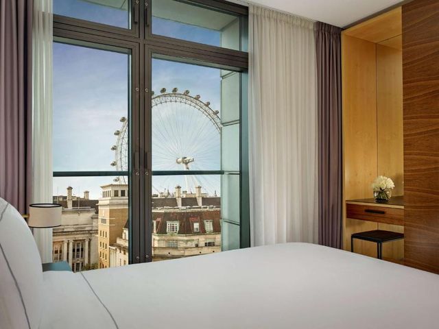 Park Plaza County Hall London — 600 m away from Big Ben