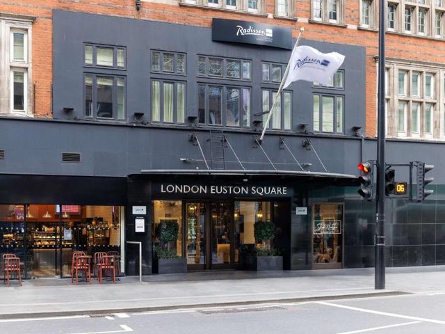 Radisson Blu Hotel, London Euston Square — 250 m away from UCL