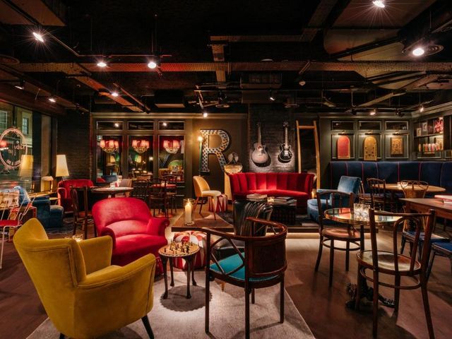 Ruby Lucy Hotel London by IHG — 500 m away from London Eye