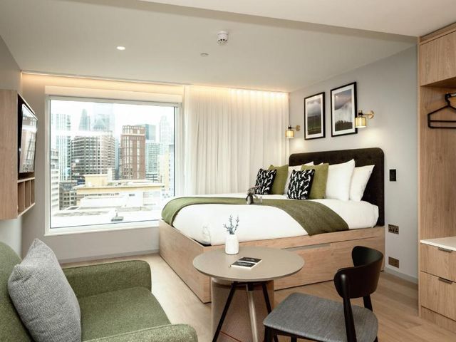 Wilde Aparthotels London Aldgate Tower Bridge — 500 m away from The Royal London Hospital