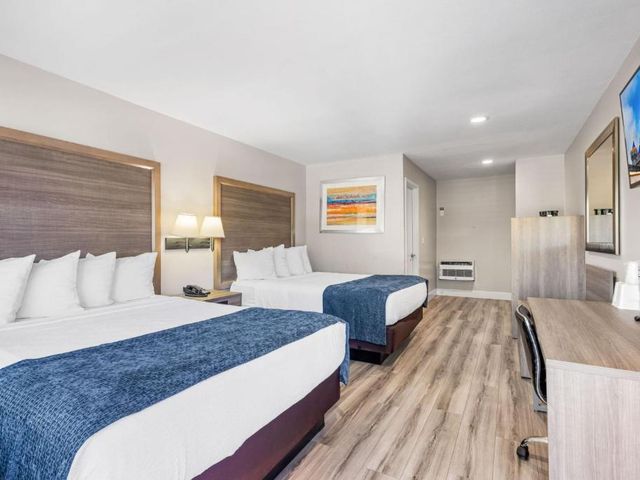 Hotel 414 Anaheim — 1 km away from Disneyland