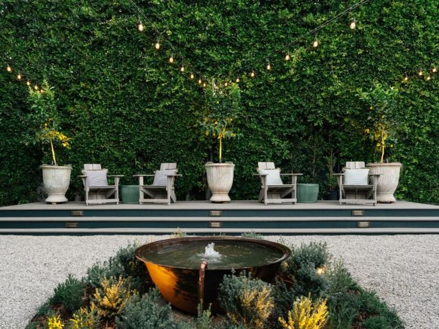 Le Petit Pali Brentwood — 2.2 km away from The Getty Center