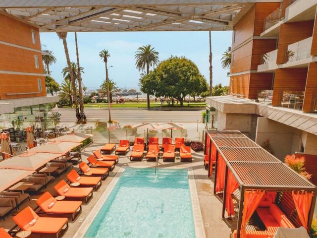 Shore Hotel — 500 m away from Santa Monica Pier
