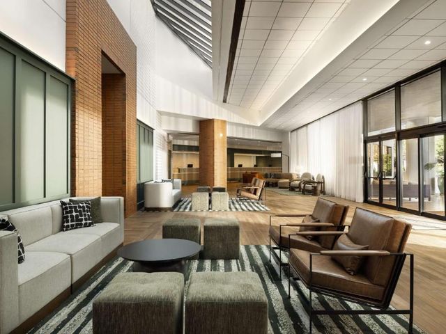 Sonesta Los Angeles Airport LAX — 1.2 km from the airport