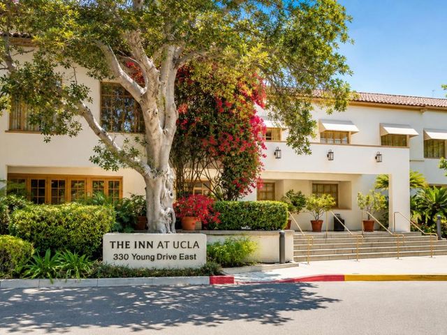 The Inn at UCLA — 800 m away from UCLA