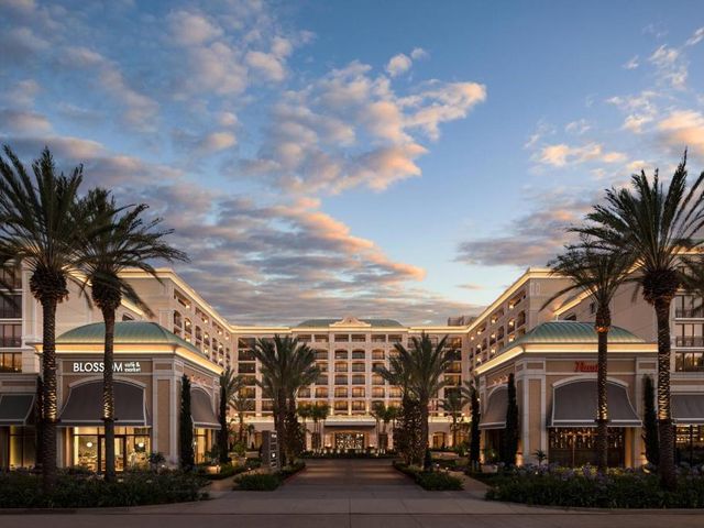 The Westin Anaheim Resort — 350 m away from BlizzCon