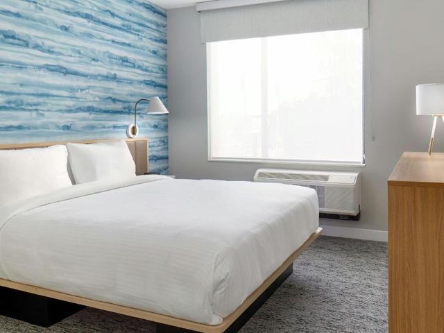 TownePlace Suites by Marriott Monrovia — 3 km away from City of Hope Comprehensive Cancer Center