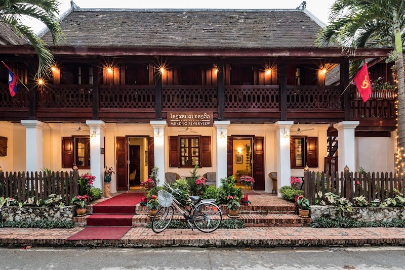 Mekong Riverview Hotel — Mekong Embankment