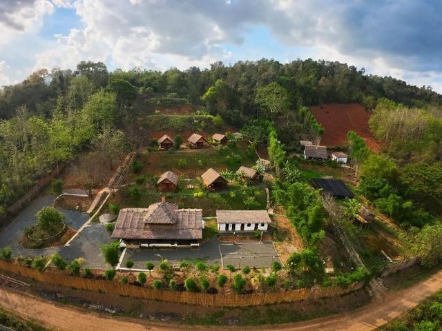 Naga Lodge — 14.7 km away from Kuang Si Falls Luang Prabang