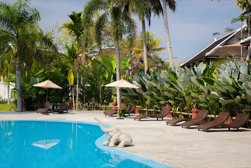 Santi Resort & Spa — Nam Khan Riverbank