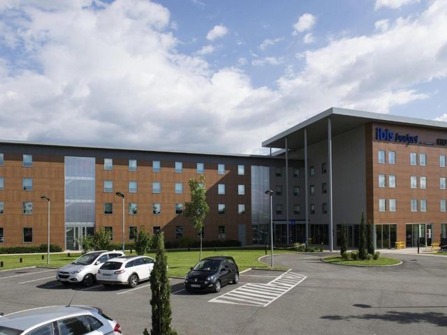 ibis budget Aéroport Lyon Saint Exupéry — 900 m from the airport