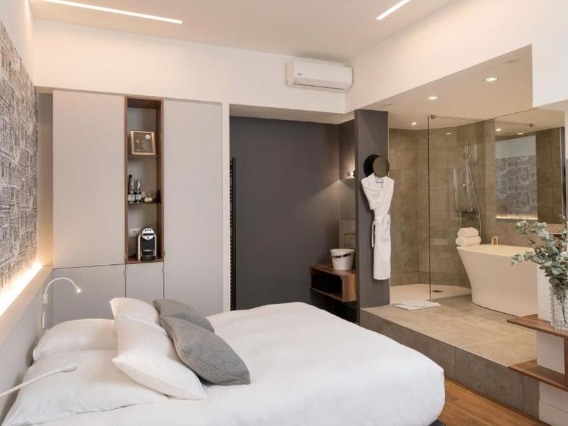 MiHotel Bizolon, Lyon