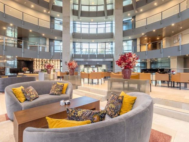 Eurostars Suites Mirasierra — 1.6 km away from Hospital La Paz