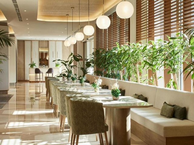 Madrid Marriott Hotel Princesa Plaza — 1.2 km away from Complutense University
