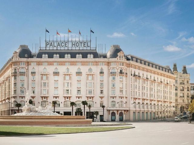 The Palace, a Luxury Collection Hotel, Madrid — 350 m away from Prado Museum