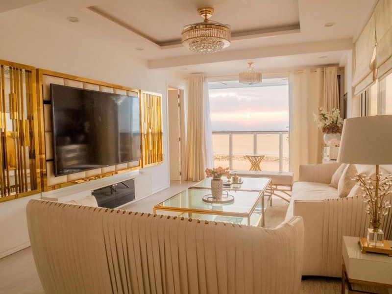 Beachfront Seaview Apartment, Maldives
