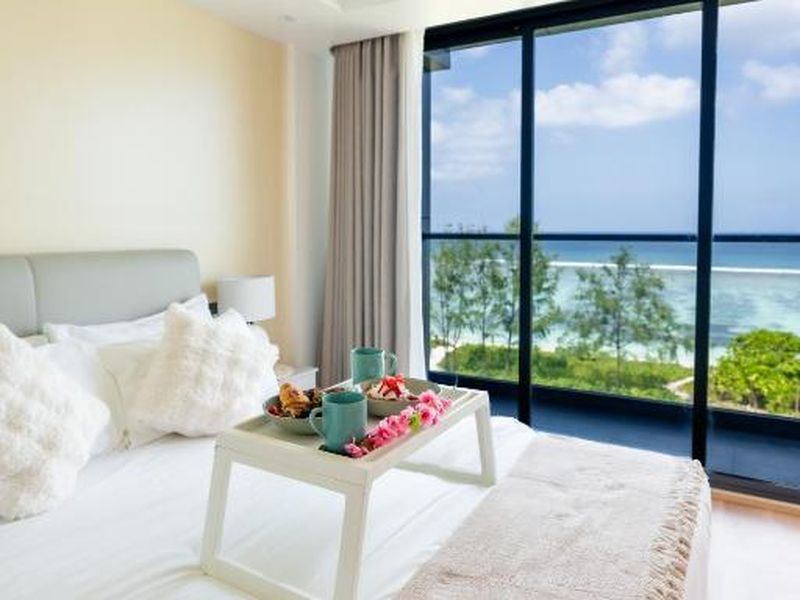 Lazzlla Beachfront Oceanfront Apartments, Maldives