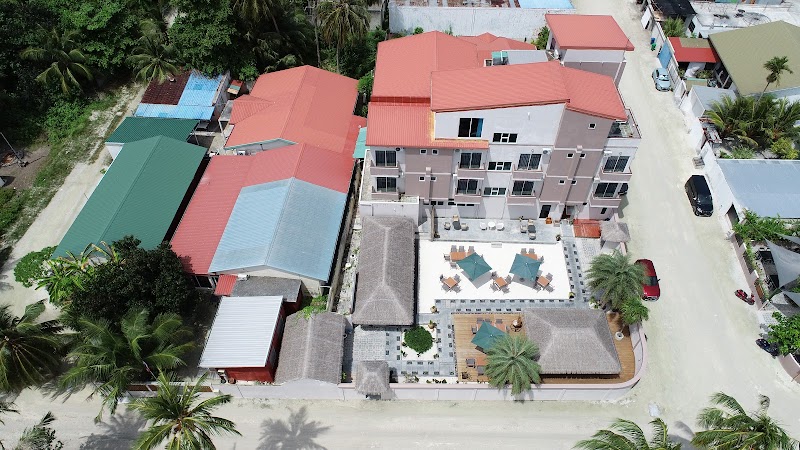 Reveries Dive Village — Guraidhoo