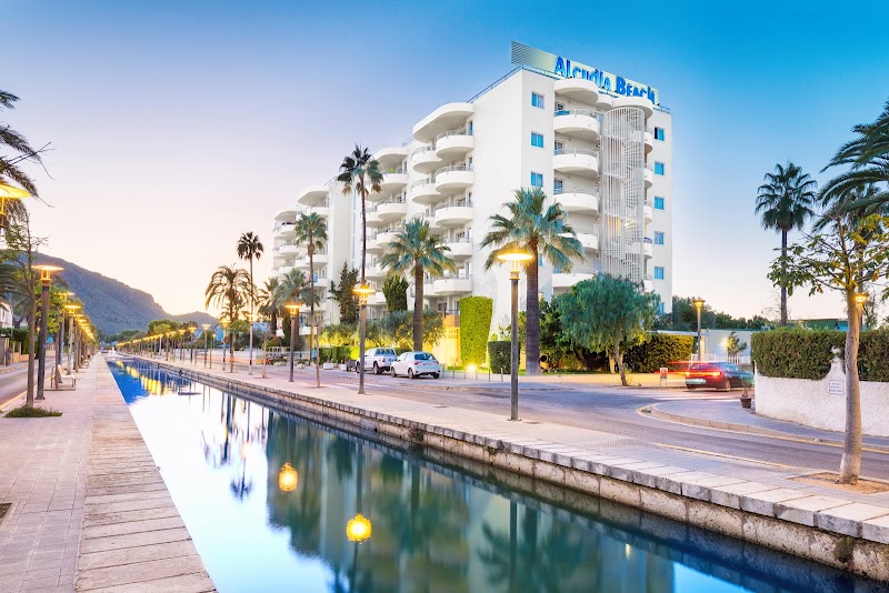 Alcudia Beach Hotel — Alcúdia