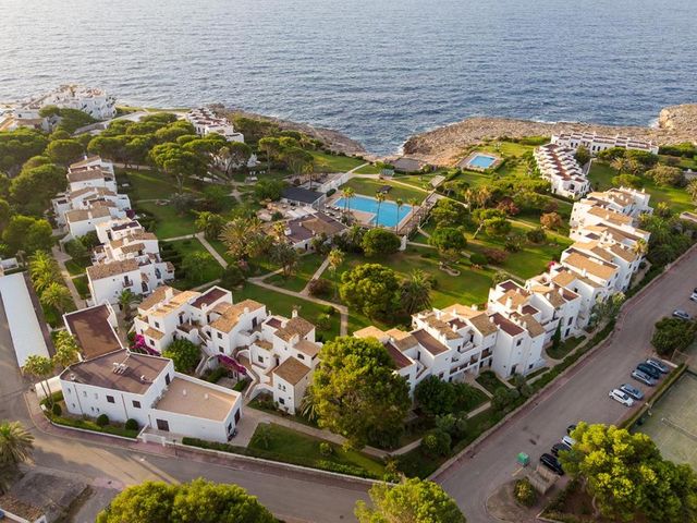 Apartamentos Parque Mar — 3.8 km away from Cala Mondrago Mallorca