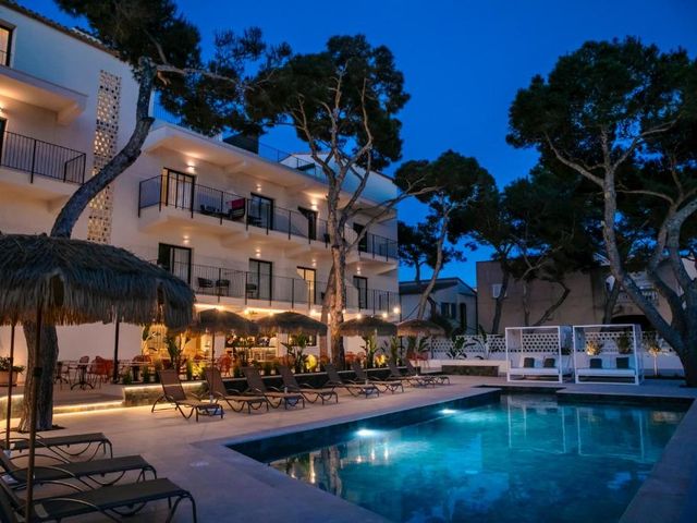 Hotel Santanyi Port — 2.7 km away from Cala Mondrago Mallorca