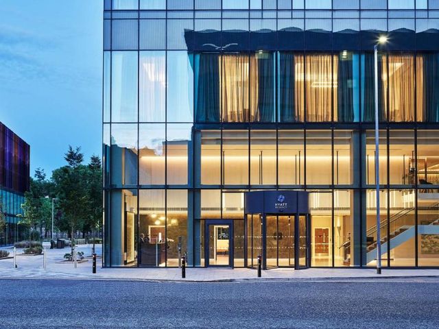 Hyatt Regency Manchester — 1 km away from Manchester Royal Infirmary