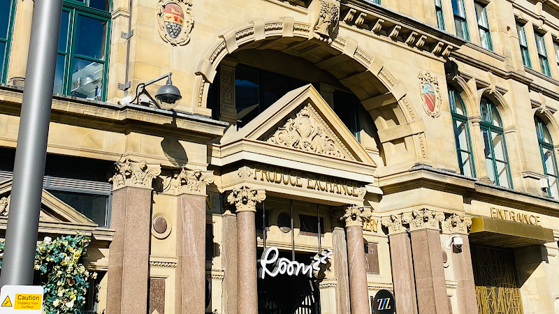 Roomzzz Manchester Corn Exchange — Northern Quarter