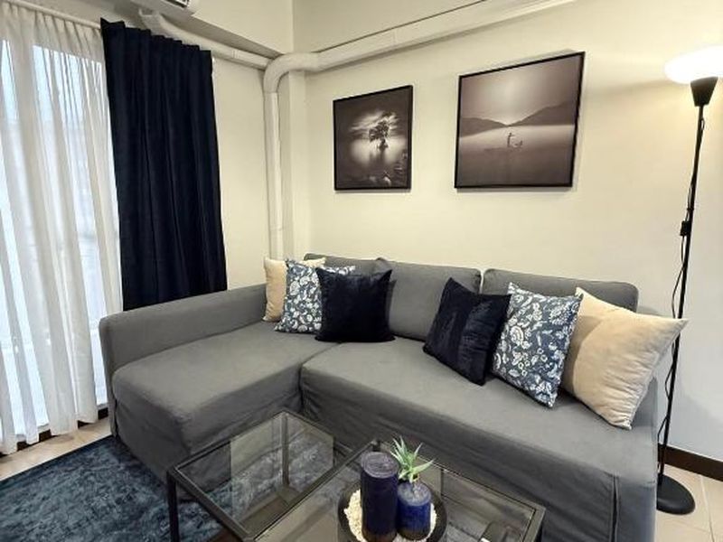 Condo for Families and Friends — Paranaque