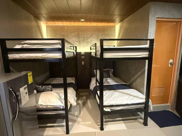 HM Eco Hotel NAIA — 800 m from the airport