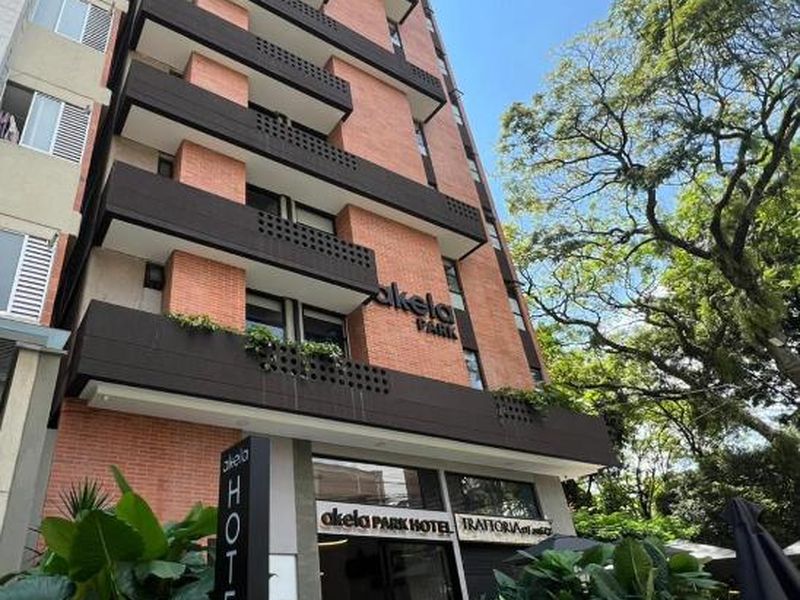 Akela Park Hotel, Medellín