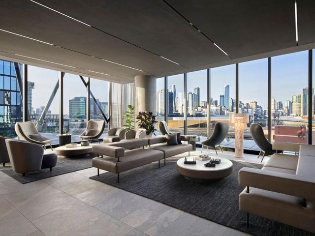 AC Hotel by Marriott Melbourne Southbank — 450 m away from Melbourne Convention Centre
