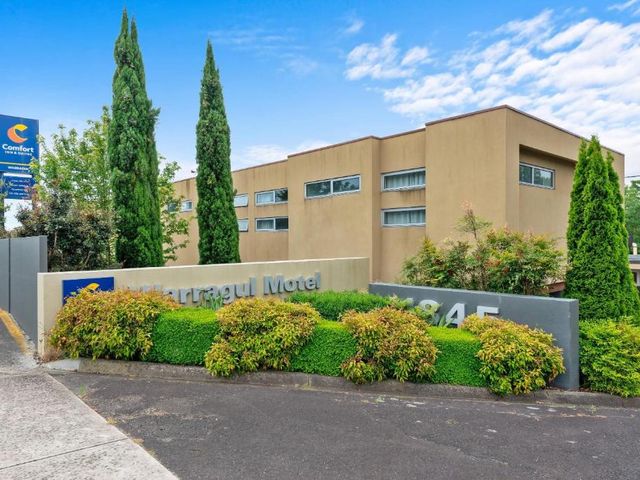 Comfort Inn & Suites Warragul — 6.2 km away from Beyond the Valley