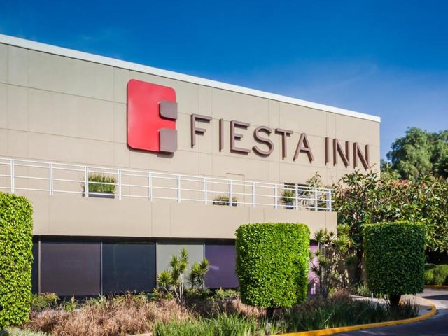 Fiesta Inn Ciudad de México Aeropuerto — 500 m from the airport