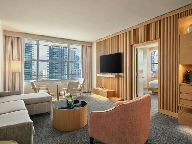 Brickell Arch, a Luxury Collection Hotel, Miami — 2.6 km away from Vizcaya Museum