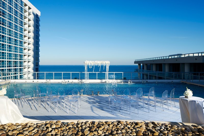 Carillon Miami Wellness Resort — North Beach