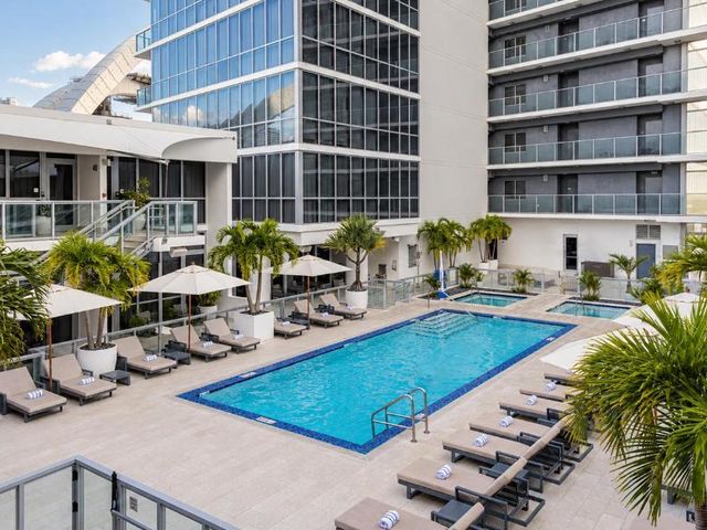 The Grayson Hotel Miami Downtown — 2.4 km away from Jackson Memorial Hospital