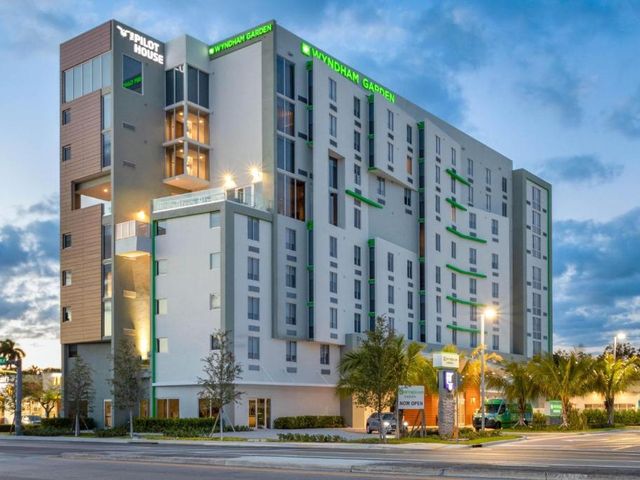 Wyndham Garden Miami International Airport — 1.5 km from the airport