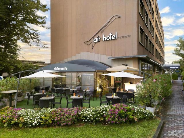 Best Western Air Hotel Linate — 700 m from the airport
