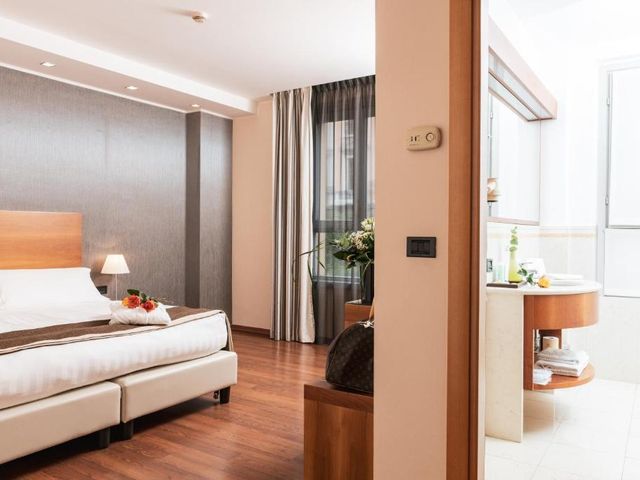 Hotel Royal Falcone — 3.2 km away from Autodromo Nazionale Monza